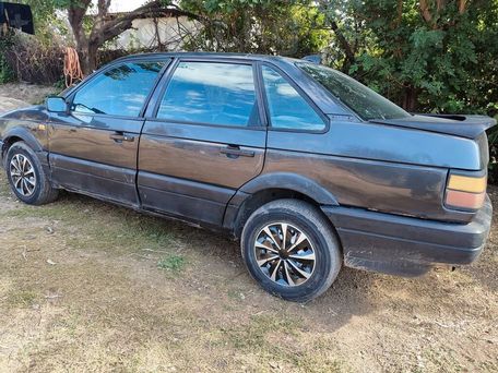 Volkswagen Passat, 1988 — фото 2