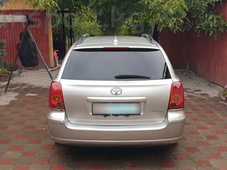 Toyota Avensis, 2004 — 照片 3