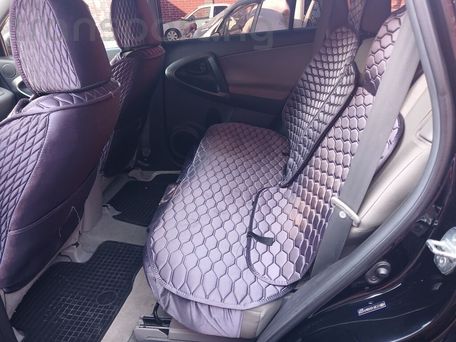 Toyota RAV4, 2011 — 照片 7