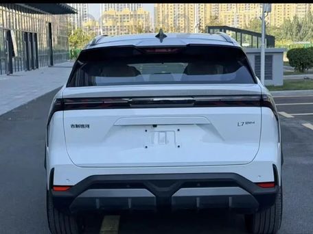 Geely Galaxy L7, 2024 — photo 3