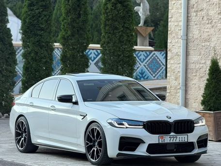 BMW 5 серии, 2020 — фото 1