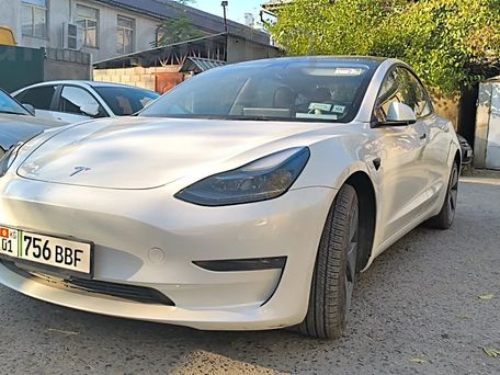 Tesla Model 3, 2023 — сүрөт 1
