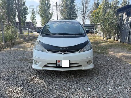 Toyota Estima, 2001 — сүрөт 1
