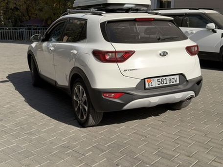 Kia Stonic, 2018 — photo 4