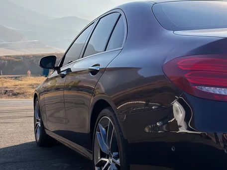 Mercedes-Benz E-Класс AMG, 2018 — 照片 10