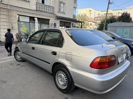 Honda Civic, 2000 — 照片 3