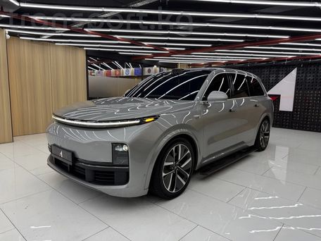 Li Auto (Lixiang) L9, 2023 — 照片 1