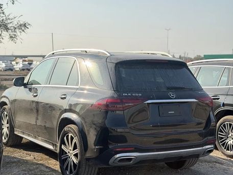 Mercedes-Benz GLE, 2024 — 照片 3
