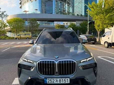 BMW X7, 2023 — фото 2