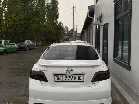 Toyota Camry, 2010 — 照片 1