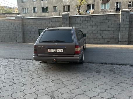 Mercedes-Benz W124, 1993 — сүрөт 8