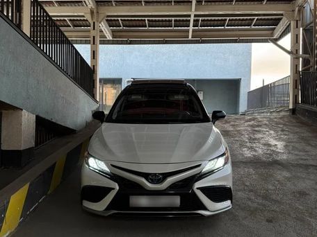 Toyota Camry, 2021 — 照片 9