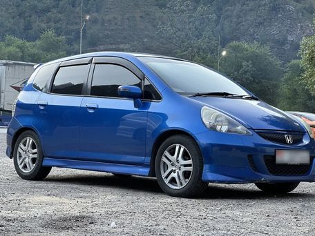 Honda Fit, 2005 — фото 3
