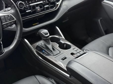 Toyota Highlander, 2023 — 照片 10
