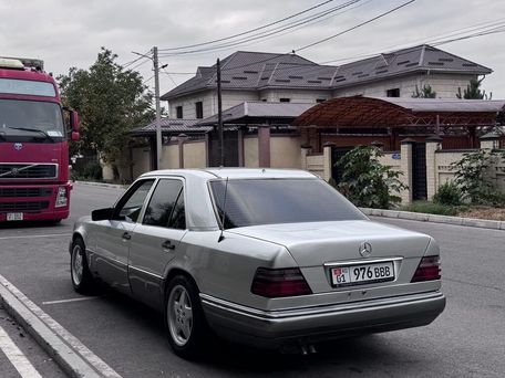 Mercedes-Benz E-Класс, 1995 — фото 4