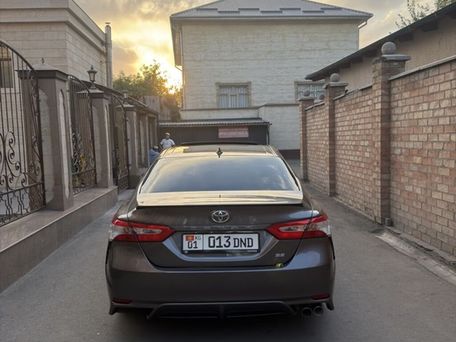 Toyota Camry, 2019 — фото 2