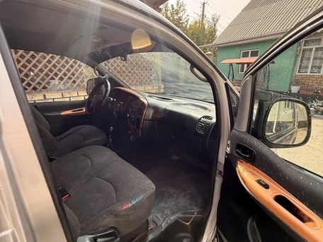 Hyundai Starex, 2000 — photo 9