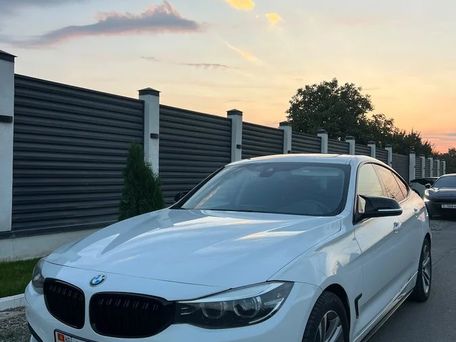 BMW 3 серии, 2018 — фото 1