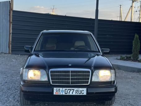 Mercedes-Benz W124, 1994 — 照片 1