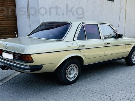 Mercedes-Benz E-Class, 1981 — photo 6