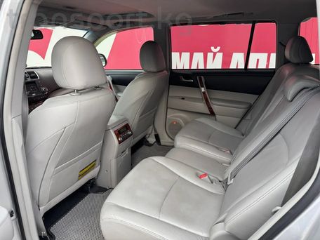 Toyota Highlander, 2011 — сүрөт 12