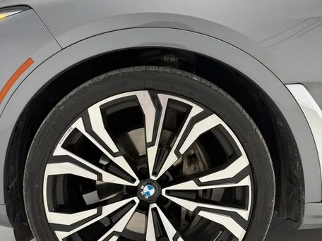 BMW X7, 2022 — photo 2
