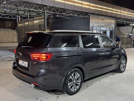 Kia Carnival, 2020 — photo 3