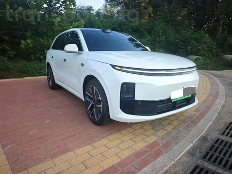 Li Auto (Lixiang) L6, 2025 — 照片 1