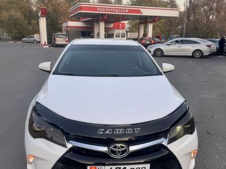 Toyota Camry, 2017 — photo 2