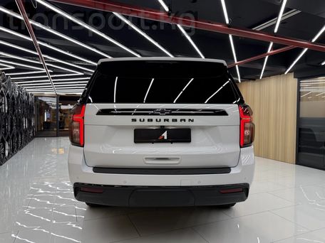 Chevrolet Suburban, 2023 — сүрөт 6