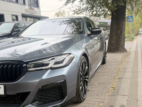 BMW 5 серии, 2021 — сүрөт 1