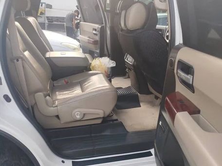 Toyota Sequoia, 2008 — сүрөт 8