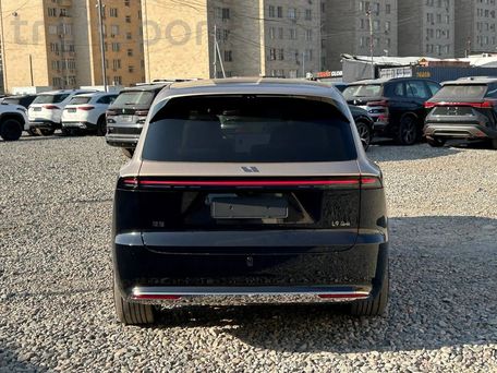 Li Auto (Lixiang) L9, 2026 — 照片 4