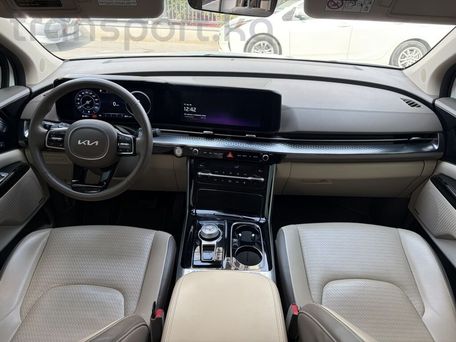 Kia Carnival, 2023 — photo 8