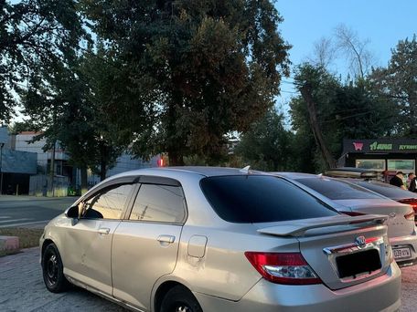 Honda Fit, 2003