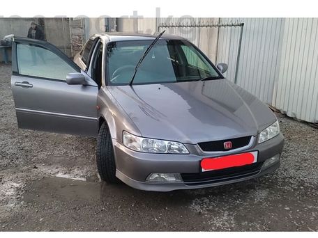 Honda Accord, 2002 — 照片 2