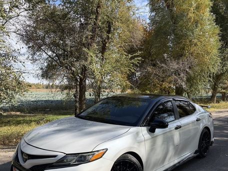 Toyota Camry, 2020 — 照片 1