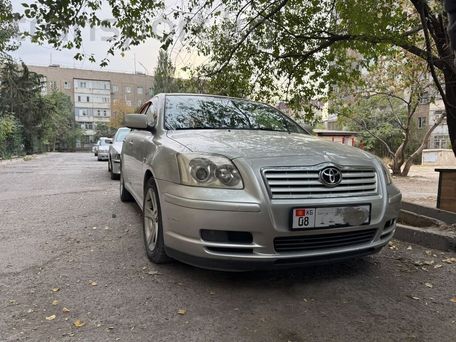 Toyota Avensis, 2005