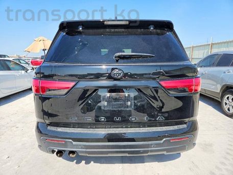 Toyota Sequoia, 2024 — photo 4