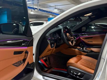 BMW 5 серии, 2021 — 照片 7