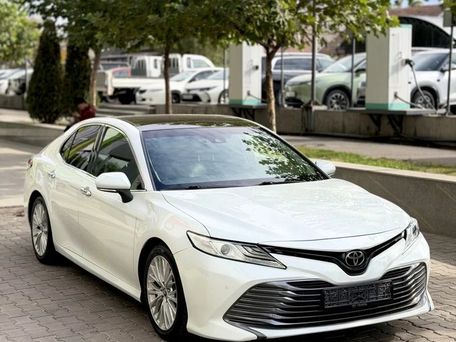 Toyota Camry, 2018 — photo 3