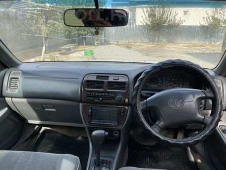 Toyota Camry, 1997 — 照片 2