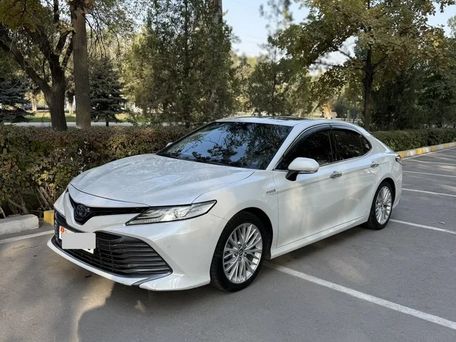 Toyota Camry, 2019 — photo 4