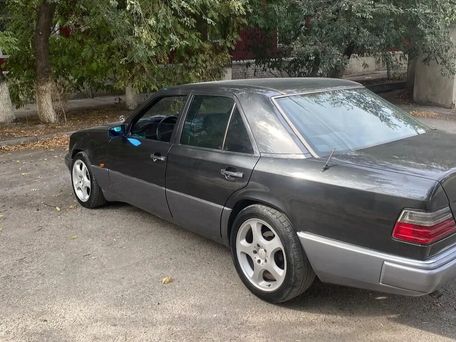 Mercedes-Benz W124, 1993 — 照片 4