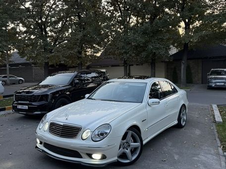 Mercedes-Benz E-Класс, 2003 — 照片 2
