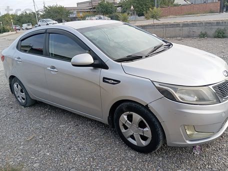 Kia Rio, 2013