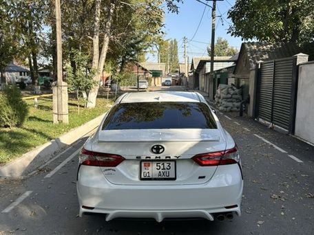 Toyota Camry, 2020 — 照片 4