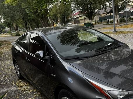 Toyota Prius, 2017 — фото 2