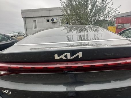 Kia K5, 2022 — photo 8
