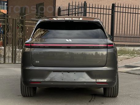 Li Auto (Lixiang) L7, 2023 — 照片 3